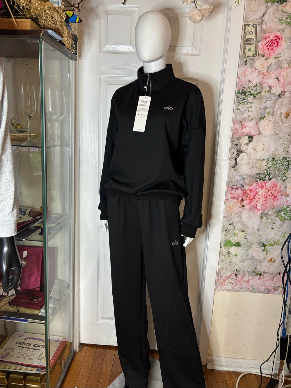 ALO Yoga Black Track Pants & Pullover Set
